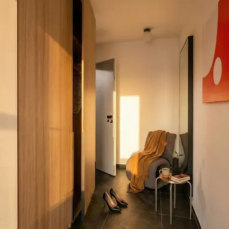 Turnkey I Henry's Tower Apartment Prague